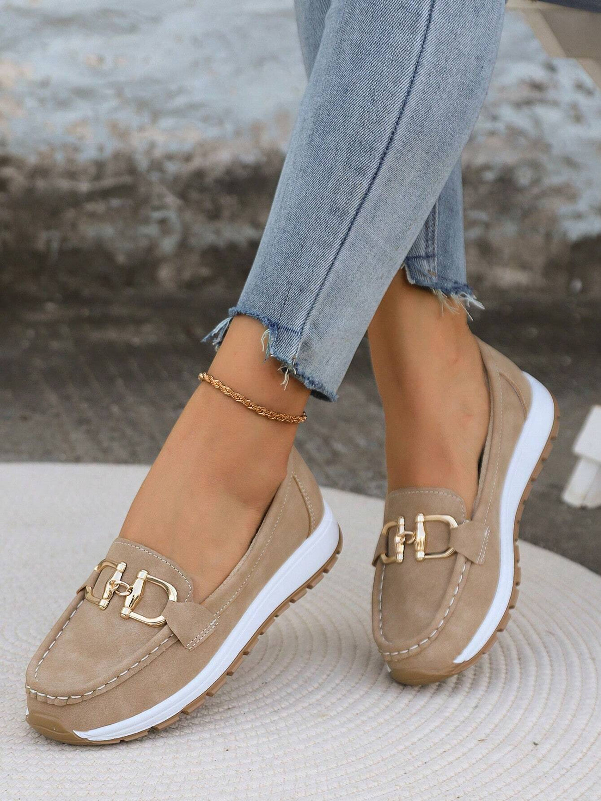 ELLIE | Flat Buckle Loafers