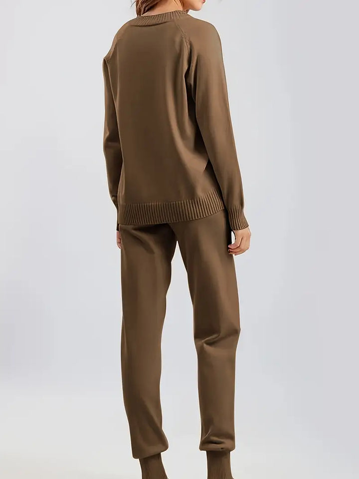 Julie – Two-Piece Set with Long Sleeves