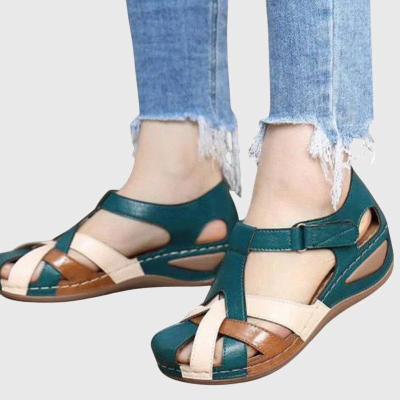 LUNA – ORTHOPEDIC SANDALS