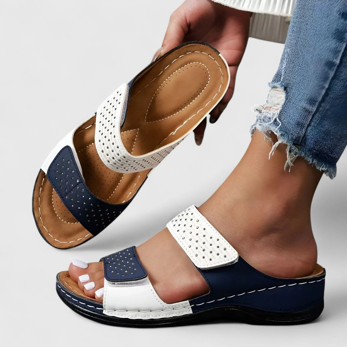 KARYSSA – ORTHOPEDIC SANDALS