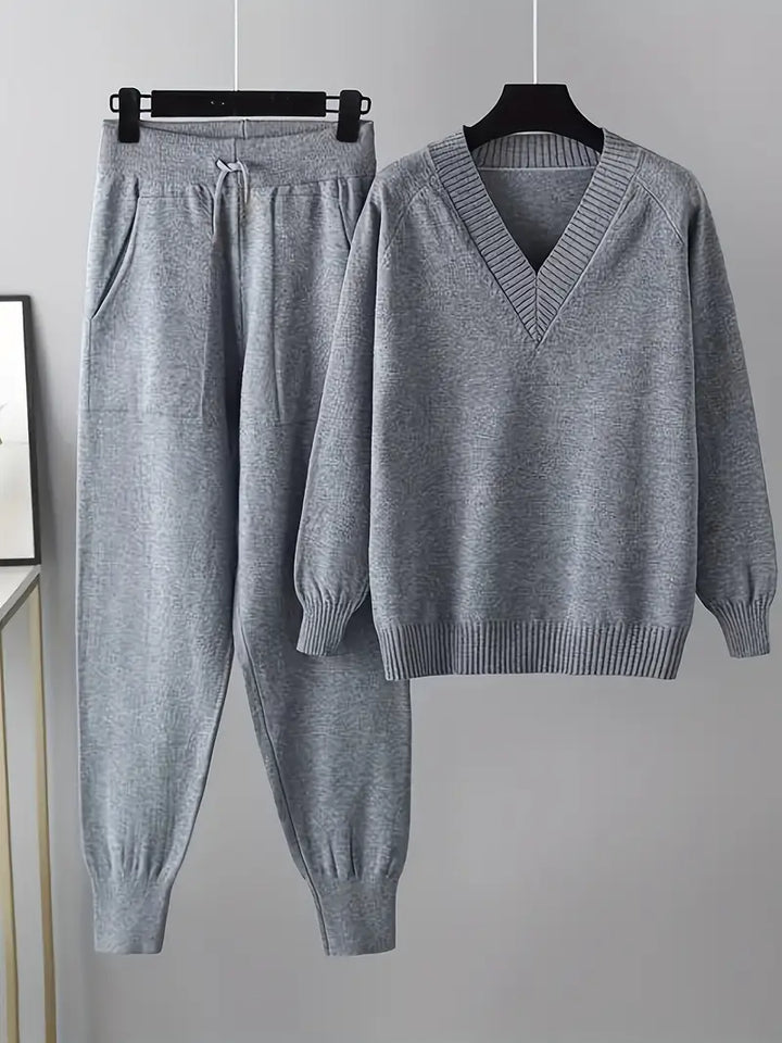 Julie – Two-Piece Set with Long Sleeves